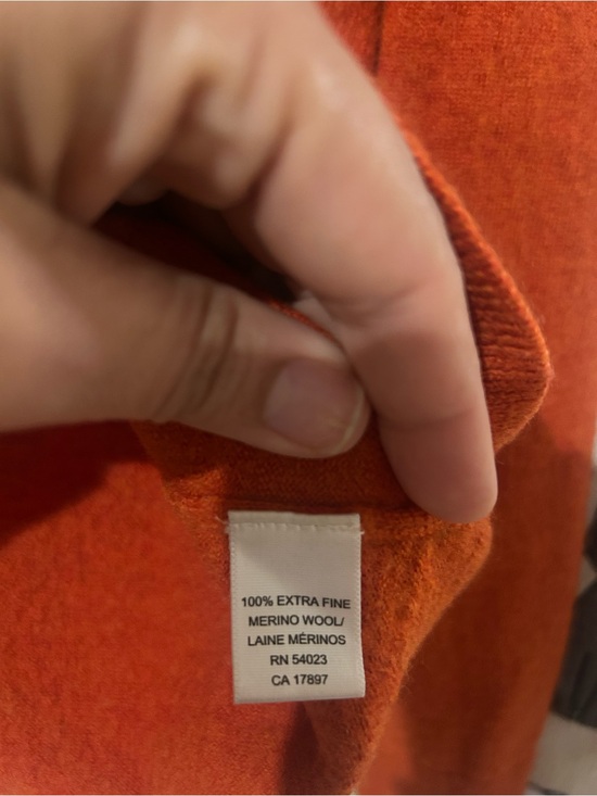 Banana Republic Sweaters - Banana Republic women's  Crewneck Sweater — Rust Orange